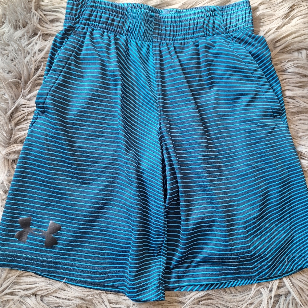 Under Armour Athletic Shorts,size YSM.